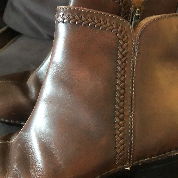 Dansko SCOUT leather ankle boots. SZ 40 (9 US) warm brown, braiding detail - Picture 2 of 12